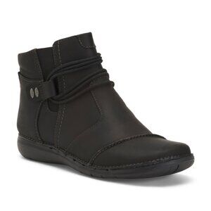 CLARKS Leather Un Loop Up Comfort Booties